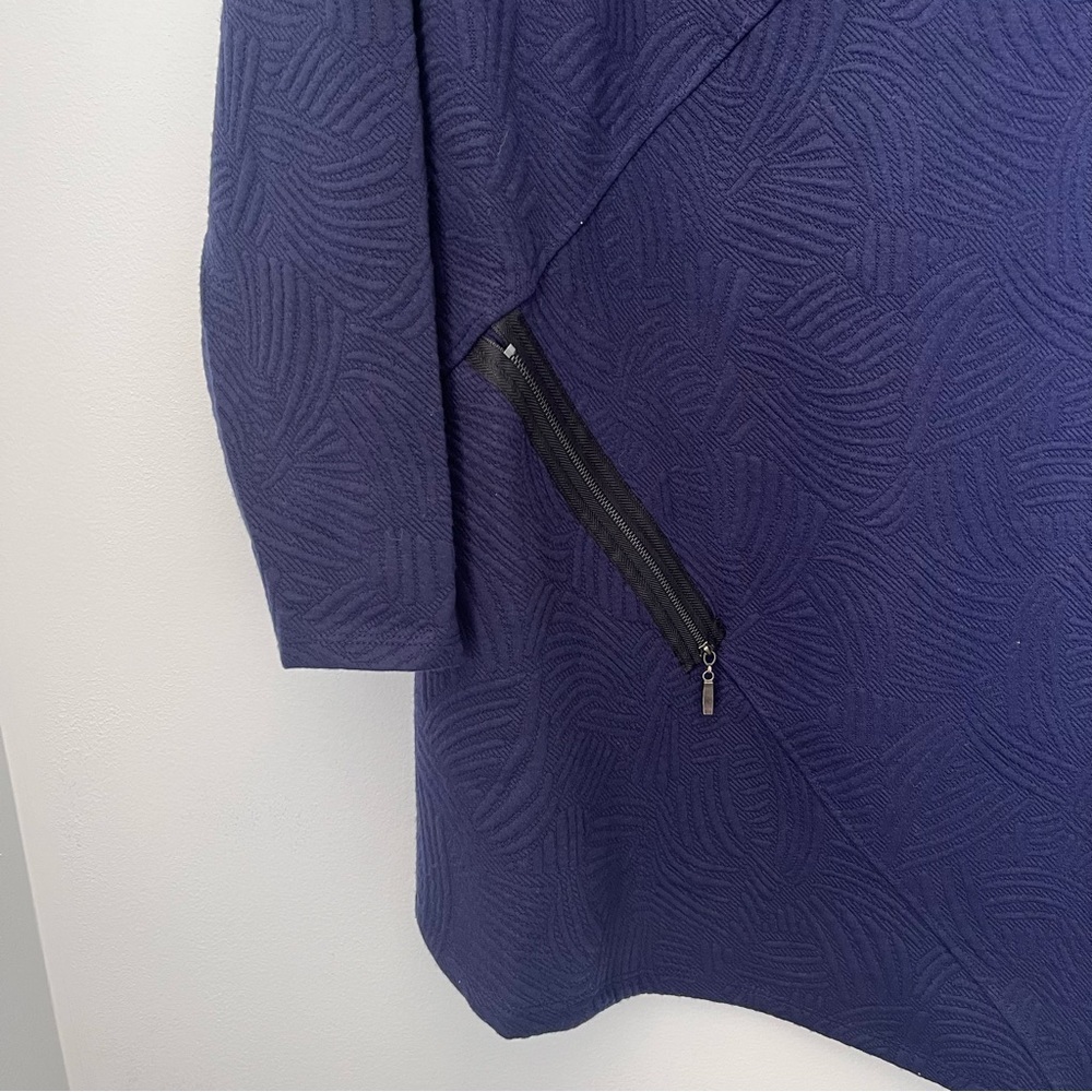 EVANS NWT Women's Plus Size Tilly Textured Tunic Navy Size 20 - Picture 2 of 7